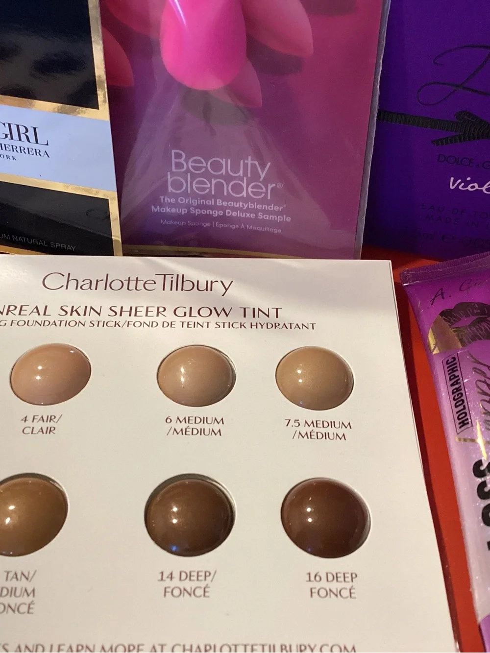 Charlotte Tilbury Unreal Skin Sheer Glow Tint Sample Card - Neutral Shades